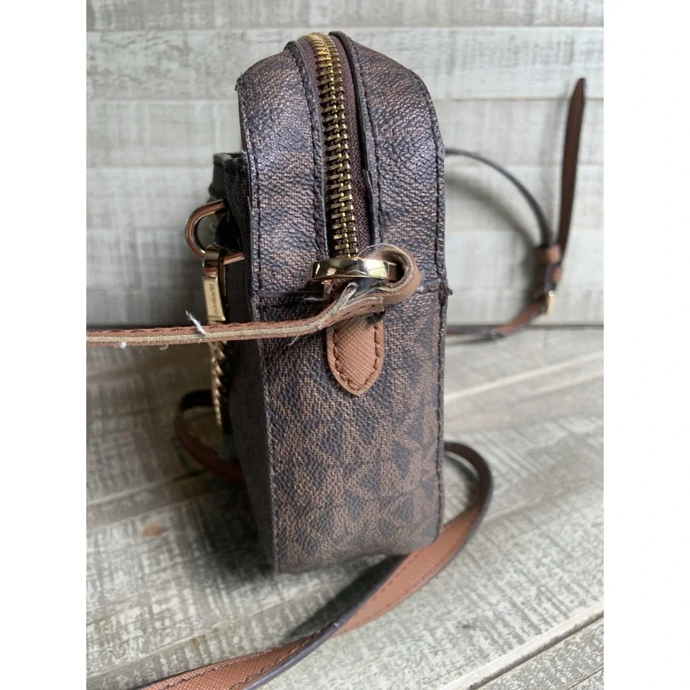 Michael Kors Jet Set Crossbody Bag Shoulder‎ with Large Zip Chain - Brown